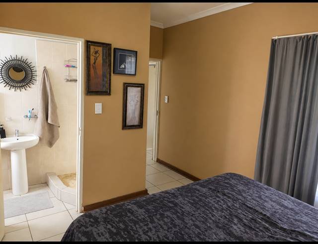 3 BEDROOM HOUSE FOR SALE IN RIVERSDALE